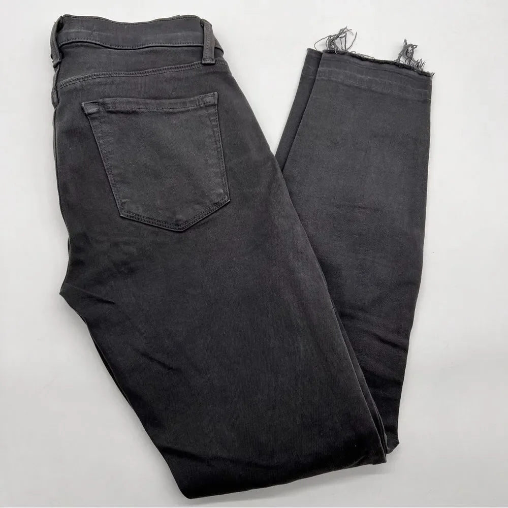 J Brand Factory Distressed Cropped Demen Grey Mid-Rise w/Raw un-Hem Size 25
